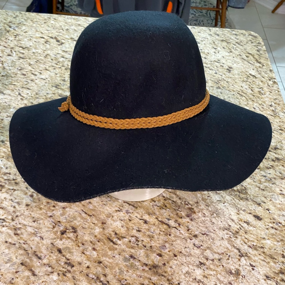 Studio Thirty Six Black Floppy Wool Hat